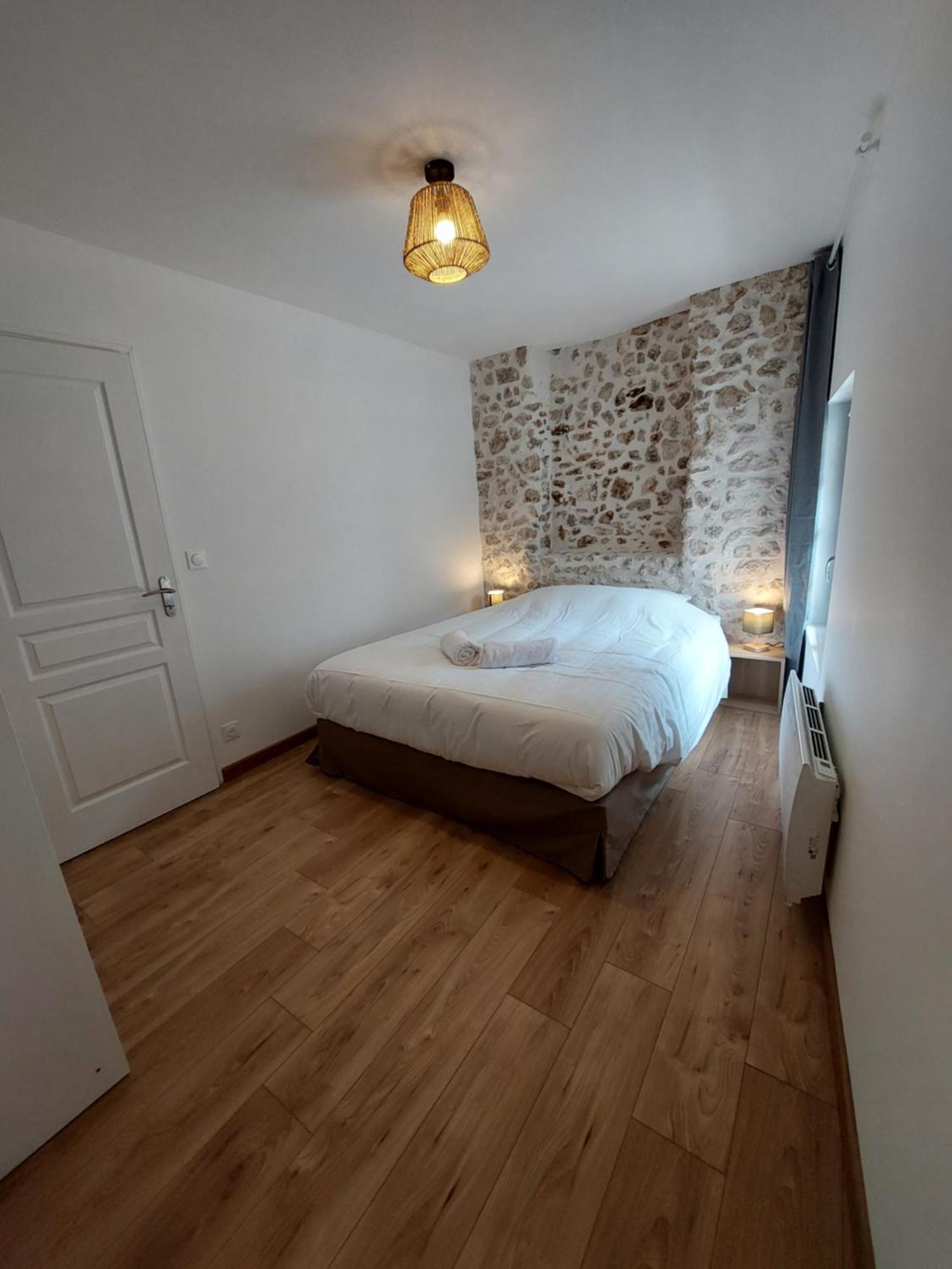Appartements L'Hirondelle Beaugency Exterior foto