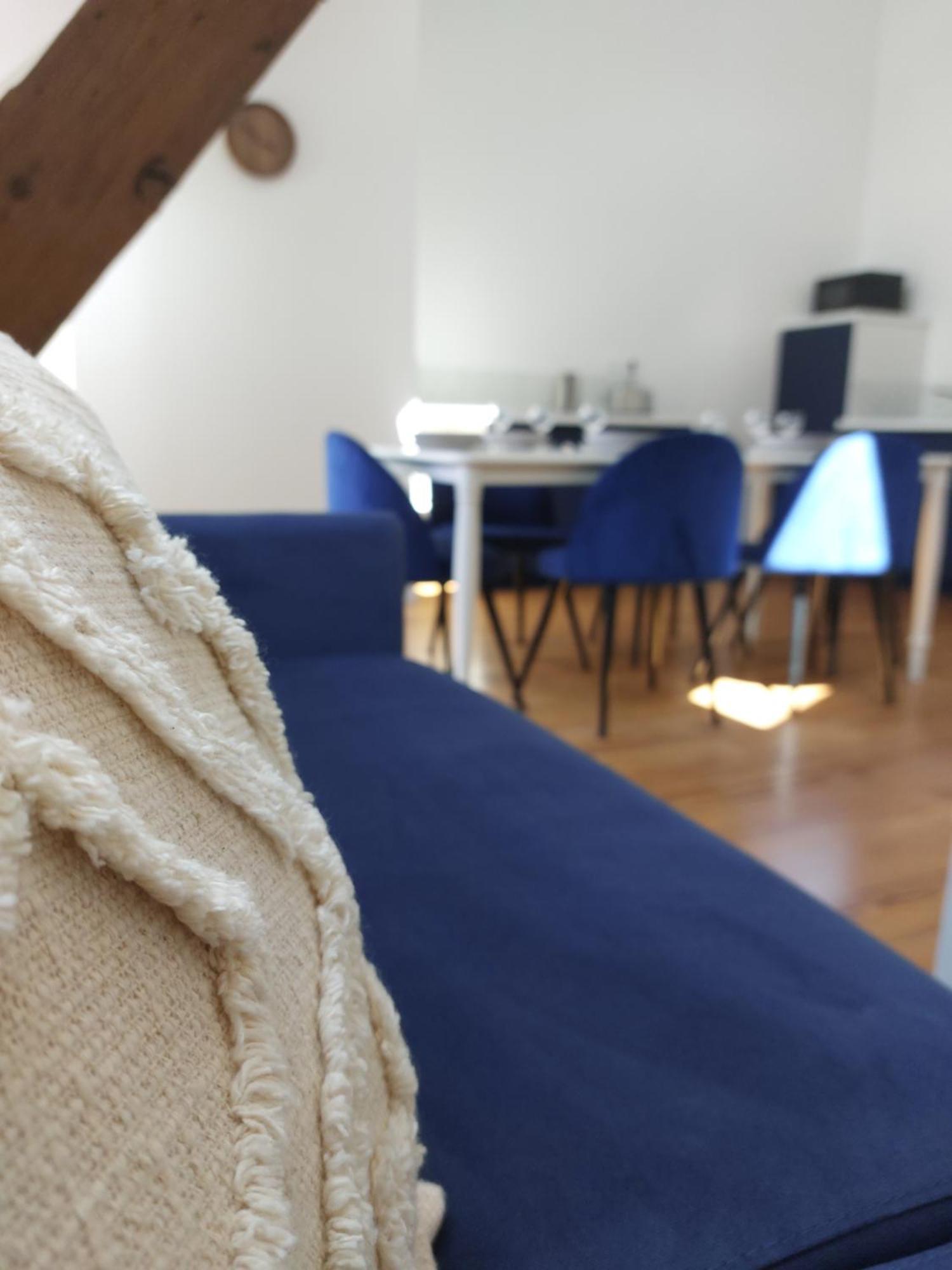 Appartements L'Hirondelle Beaugency Exterior foto