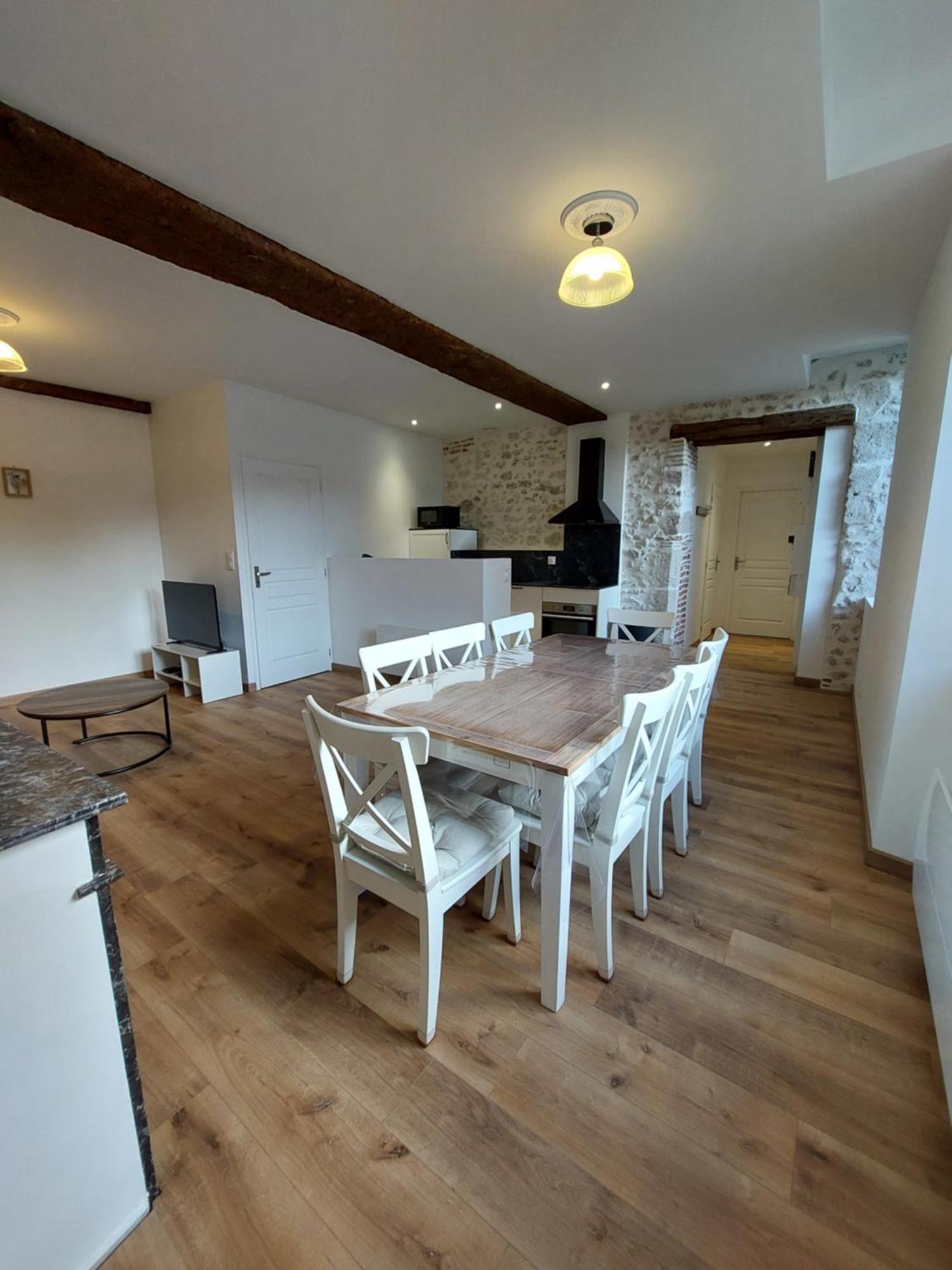 Appartements L'Hirondelle Beaugency Exterior foto